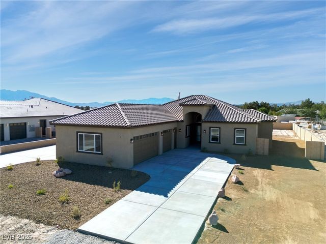 1840 Old West Avenue, Pahrump, NV 89048