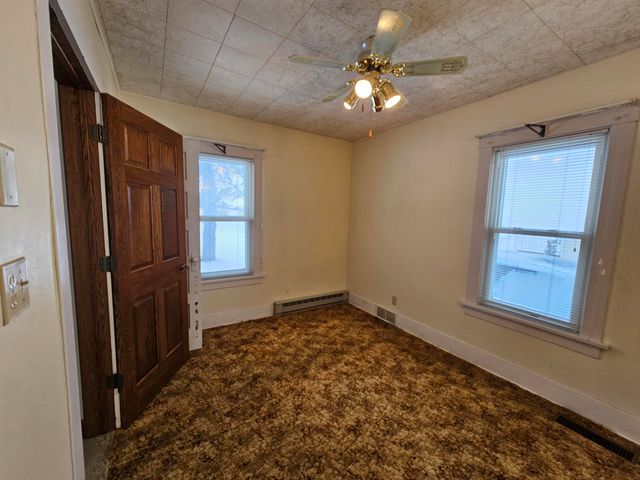 16 High School Boulevard, Greene, IA 50636