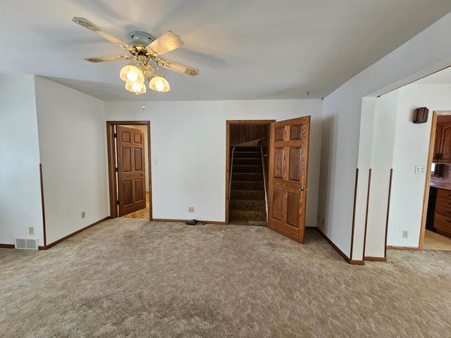 16 High School Boulevard, Greene, IA 50636