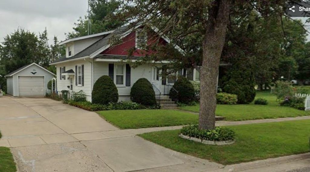 16 High School Boulevard, Greene, IA 50636
