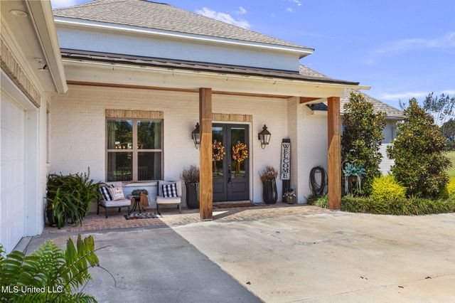 151 Stump Ridge Road, Brandon, MS 39047