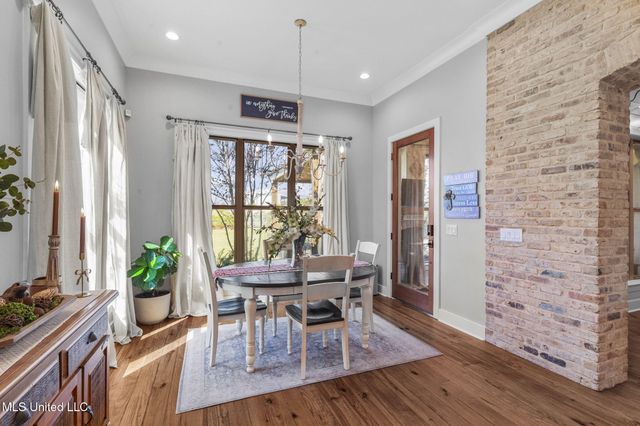 151 Stump Ridge Road, Brandon, MS 39047