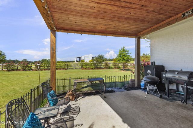151 Stump Ridge Road, Brandon, MS 39047