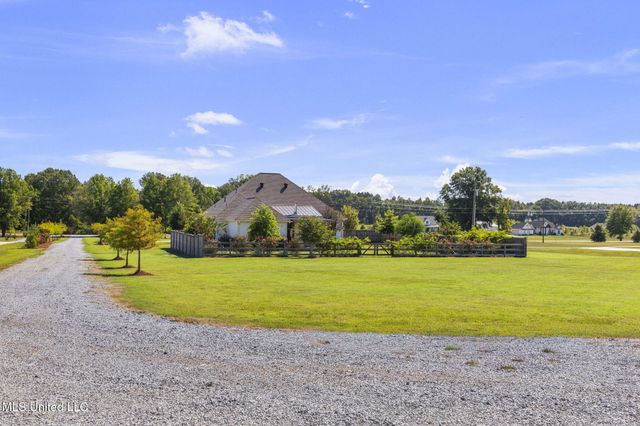 151 Stump Ridge Road, Brandon, MS 39047