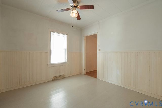 9 Kemper Ct, Sandston, VA 23150