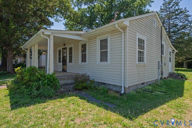 9 Kemper Ct, Sandston, VA 23150