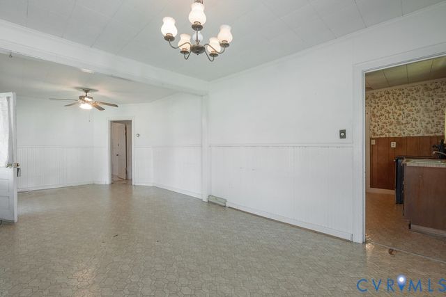9 Kemper Ct, Sandston, VA 23150