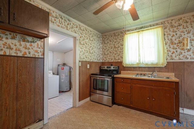9 Kemper Ct, Sandston, VA 23150