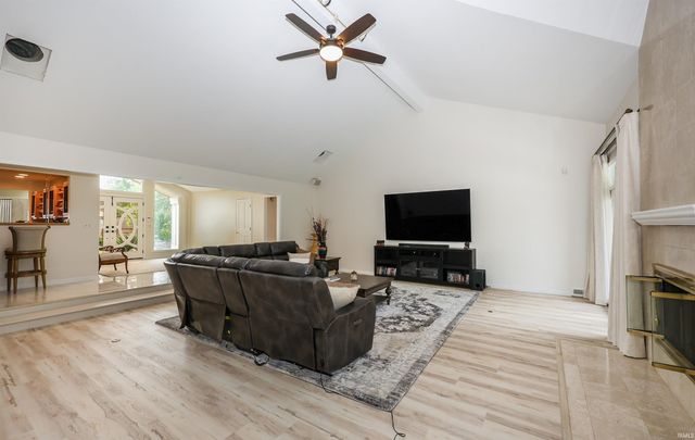 601 Choctaw Pass, Fort Wayne, IN 46825