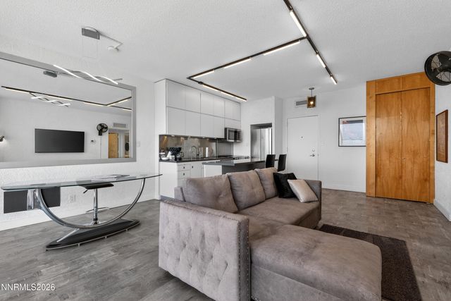 100 N Arlington Avenue UNIT 22H, Reno, NV 89501