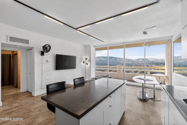 100 N Arlington Avenue UNIT 22H, Reno, NV 89501