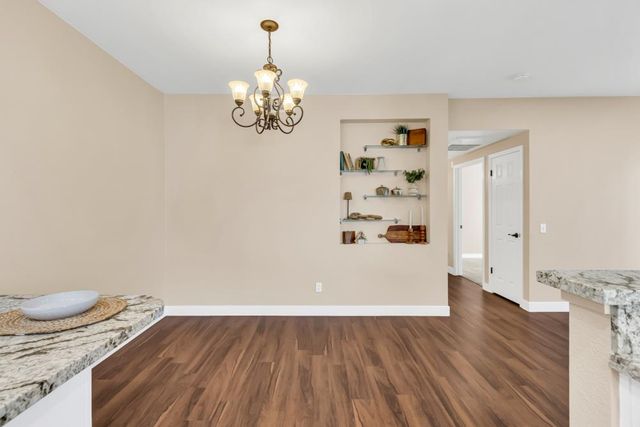 2902 Beachcomber Dr #2061, Rocklin, CA 95677