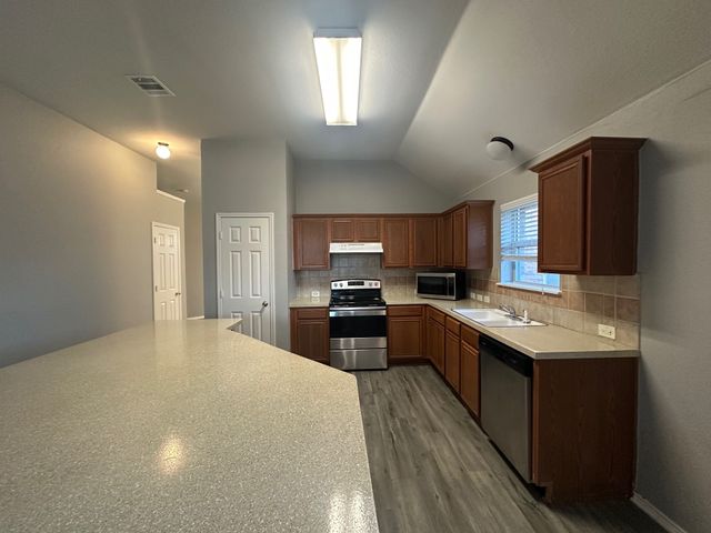 6013 Dark Forest Drive, Mckinney, TX 75070