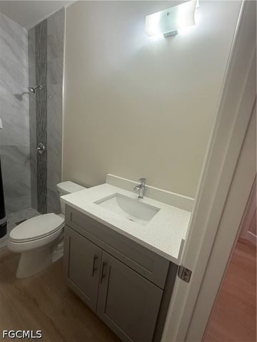 101 Pennfield St, Lehigh Acres, FL 33974