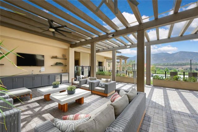11313 Atlas Court, Corona, CA 92883