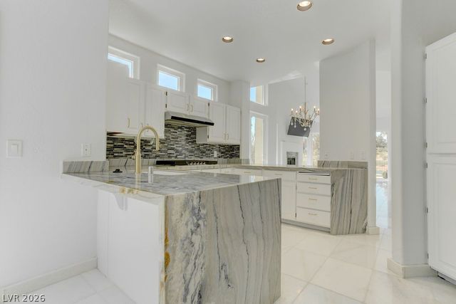 8953 Diamond Falls Drive, Las Vegas, NV 89117
