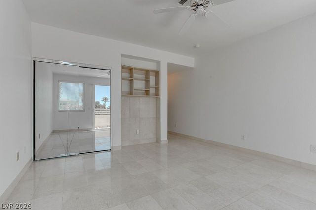 8953 Diamond Falls Drive, Las Vegas, NV 89117