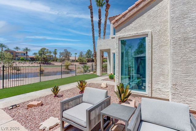 8953 Diamond Falls Drive, Las Vegas, NV 89117