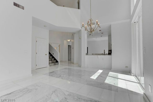 8953 Diamond Falls Drive, Las Vegas, NV 89117