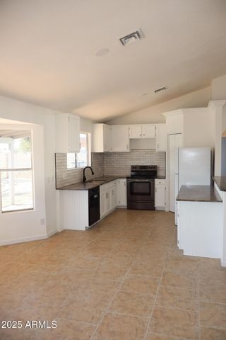 10097 W MARIPOSA Street, Phoenix, AZ 85037