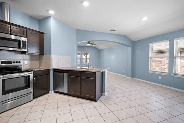 925 Corbitt Lane, Fate, TX 75189
