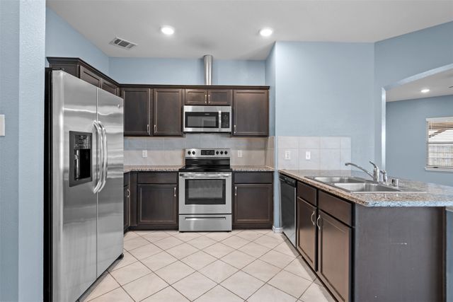 925 Corbitt Lane, Fate, TX 75189