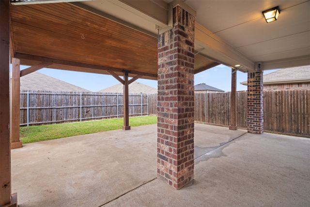 925 Corbitt Lane, Fate, TX 75189