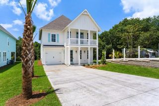 19905 Charlie Claude Drive, Panama City Beach, FL 32413