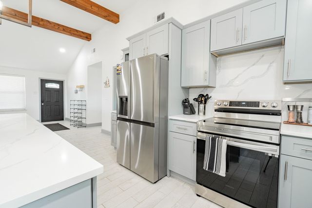 9884 Cherokee Trail, Quinlan, TX 75474