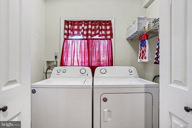 315 S HILLCREST AVE, Quarryville, PA 17566