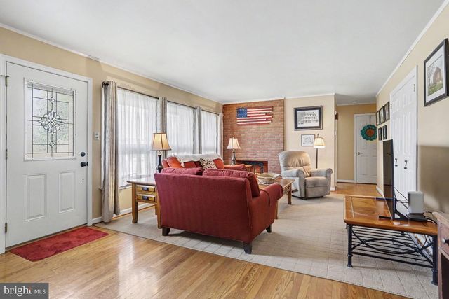 315 S HILLCREST AVE, Quarryville, PA 17566