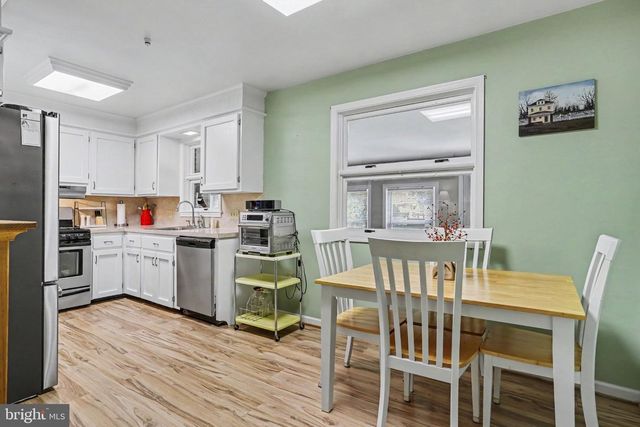 315 S HILLCREST AVE, Quarryville, PA 17566