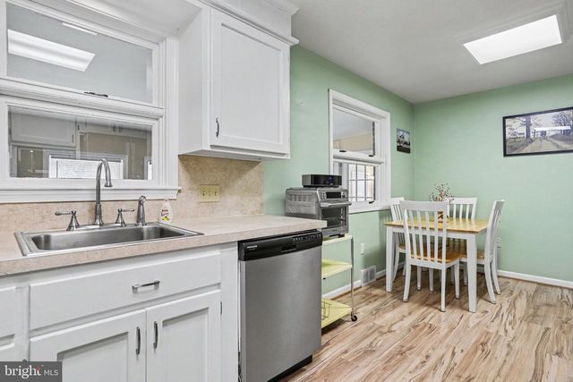 315 S HILLCREST AVE, Quarryville, PA 17566
