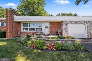 315 S HILLCREST AVE, Quarryville, PA 17566