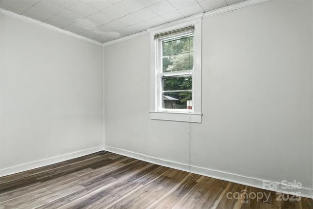 6346 olas Drive, Hickory, NC 28602