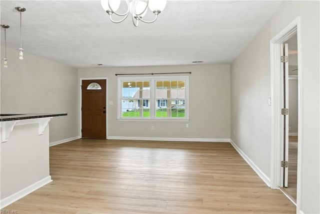 4813 Mandan RD, Virginia Beach, VA 23462