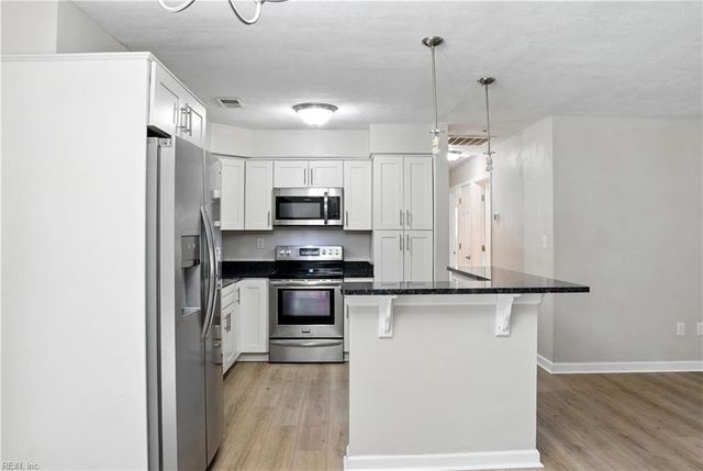 4813 Mandan RD, Virginia Beach, VA 23462