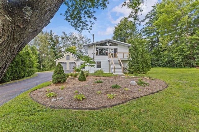 1412 Hinesburg Road, South Burlington, VT 05403