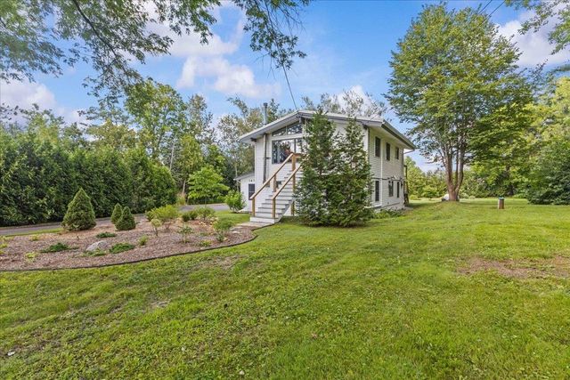 1412 Hinesburg Road, South Burlington, VT 05403