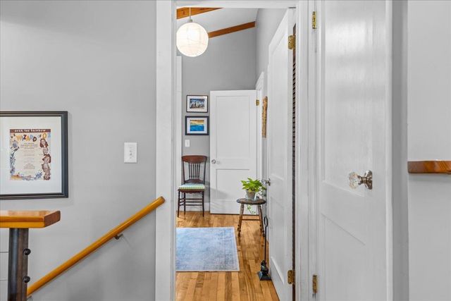 1412 Hinesburg Road, South Burlington, VT 05403