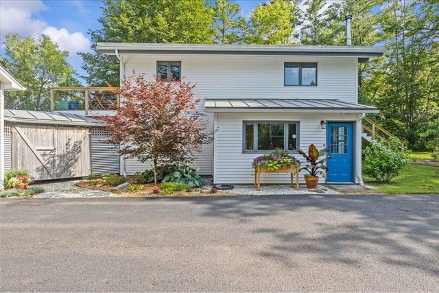1412 Hinesburg Road, South Burlington, VT 05403