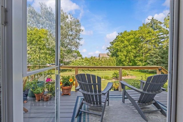 1412 Hinesburg Road, South Burlington, VT 05403