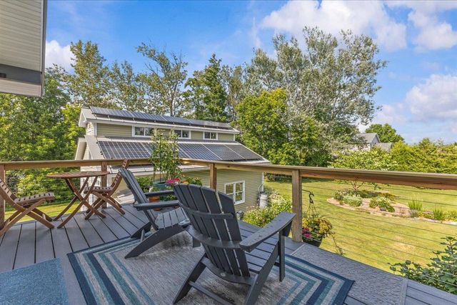 1412 Hinesburg Road, South Burlington, VT 05403