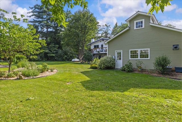 1412 Hinesburg Road, South Burlington, VT 05403
