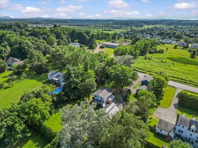 1412 Hinesburg Road, South Burlington, VT 05403