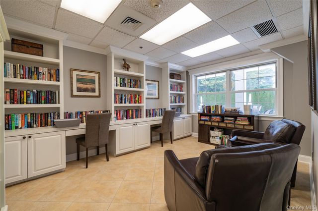 418 Willow Lane, Valley Stream, NY 11580