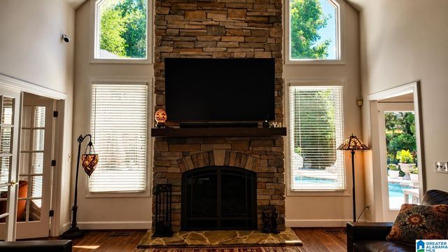14 COUNTRY SQUIRE ROAD, Anniston, AL 36207