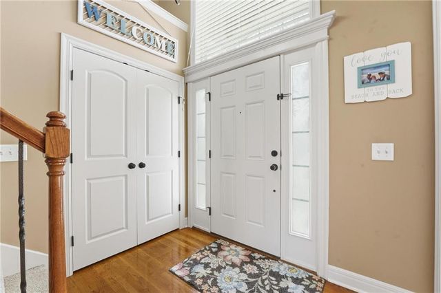 9407 N Laurel Avenue, Kansas City, MO 64157