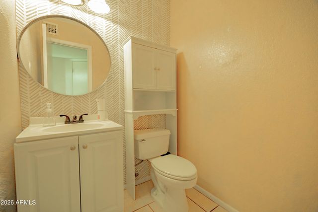 1342 W EMERALD Avenue 339, Mesa, AZ 85202