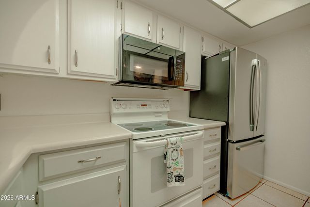 1342 W EMERALD Avenue 339, Mesa, AZ 85202